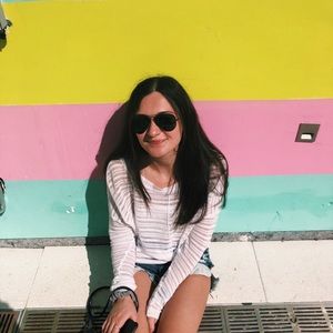 Meet your Posher, Lily